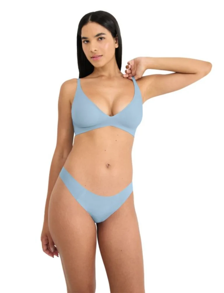 sloggi zero feel pure push up Γυναικείο Σουτιέν 10226693 00cm (Αντιγραφή)